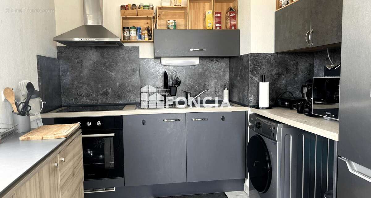 Appartement à JUVIGNAC