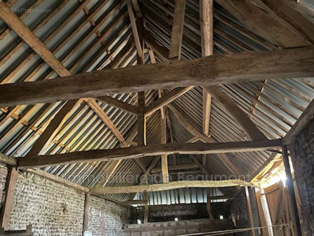 Maison à MONTREUIL-L&#039;ARGILLE