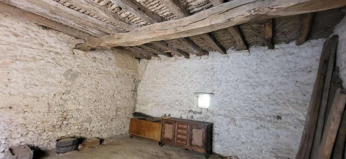 Photo 3 - Commerce à ANGLES-SUR-L&#039;ANGLIN