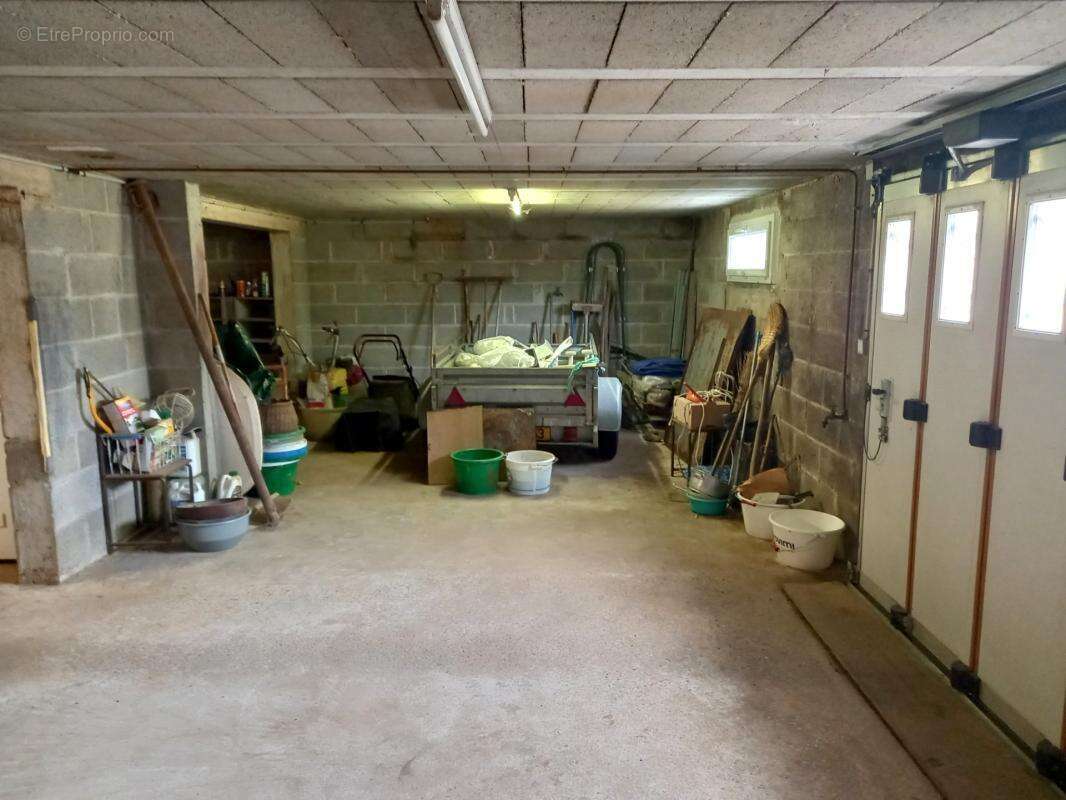 Maison plain-pied - 95m²-  AMBRIERES LES VALLEES (53) - photo 14