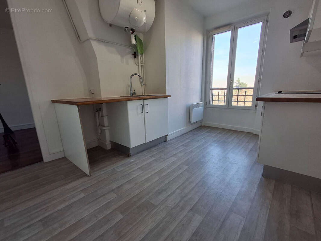 Appartement à CHOISY-LE-ROI