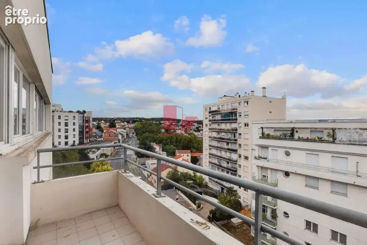 Issy - Rodin - Beau 3 pièces de 65.55 m2 avec balcon cave et parking - photo 3