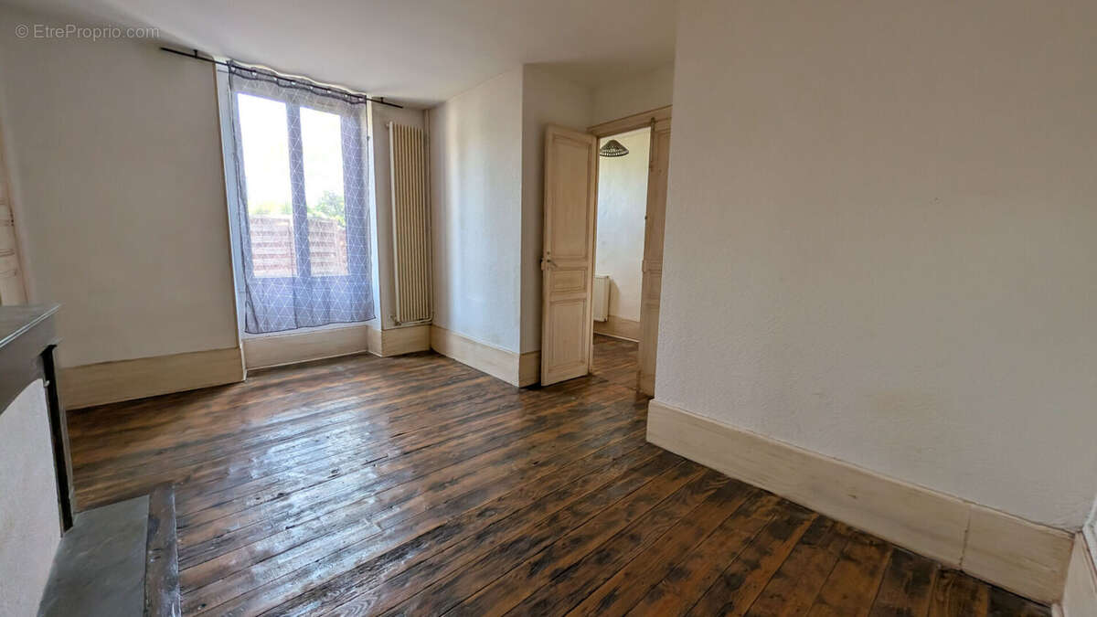 Nouveauté - REZ DE JARDIN - 106 m2 / Guilherand Granges - photo 10