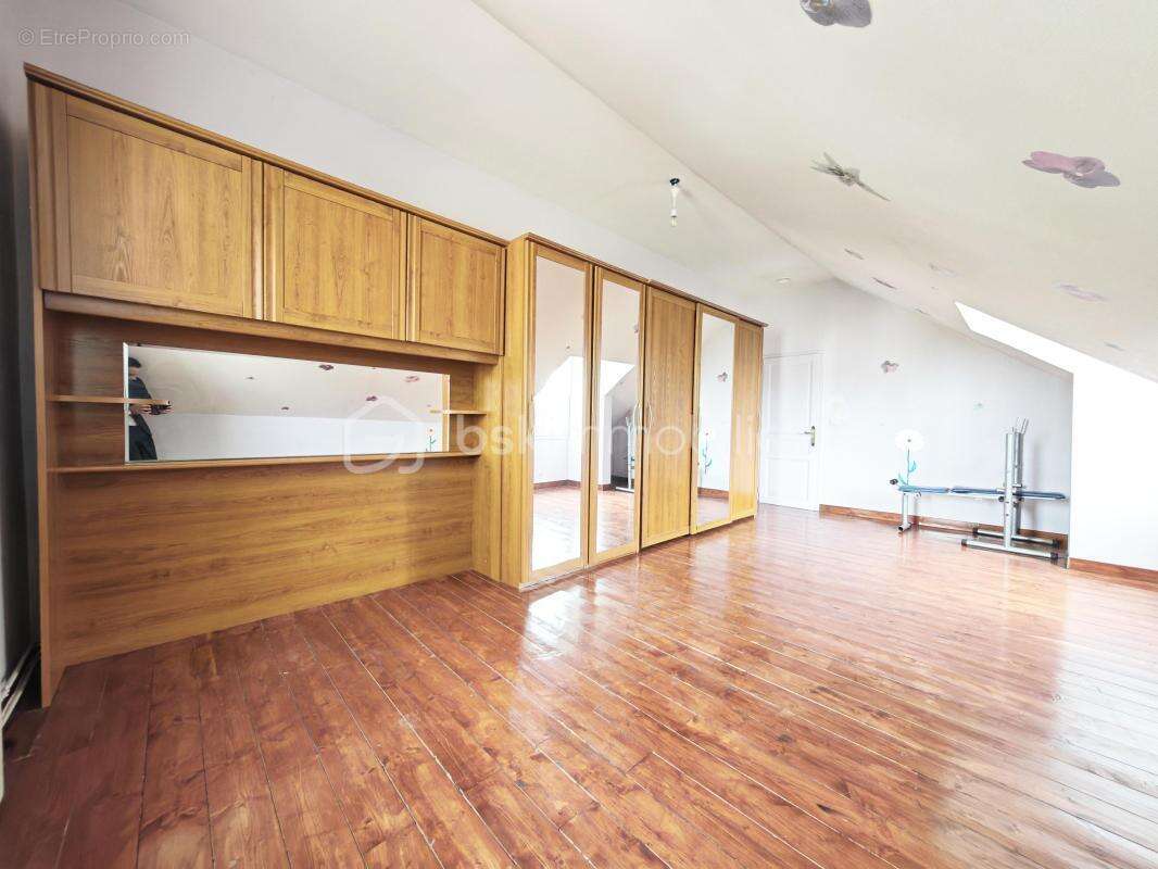 Grande maison, petit prix - photo 10