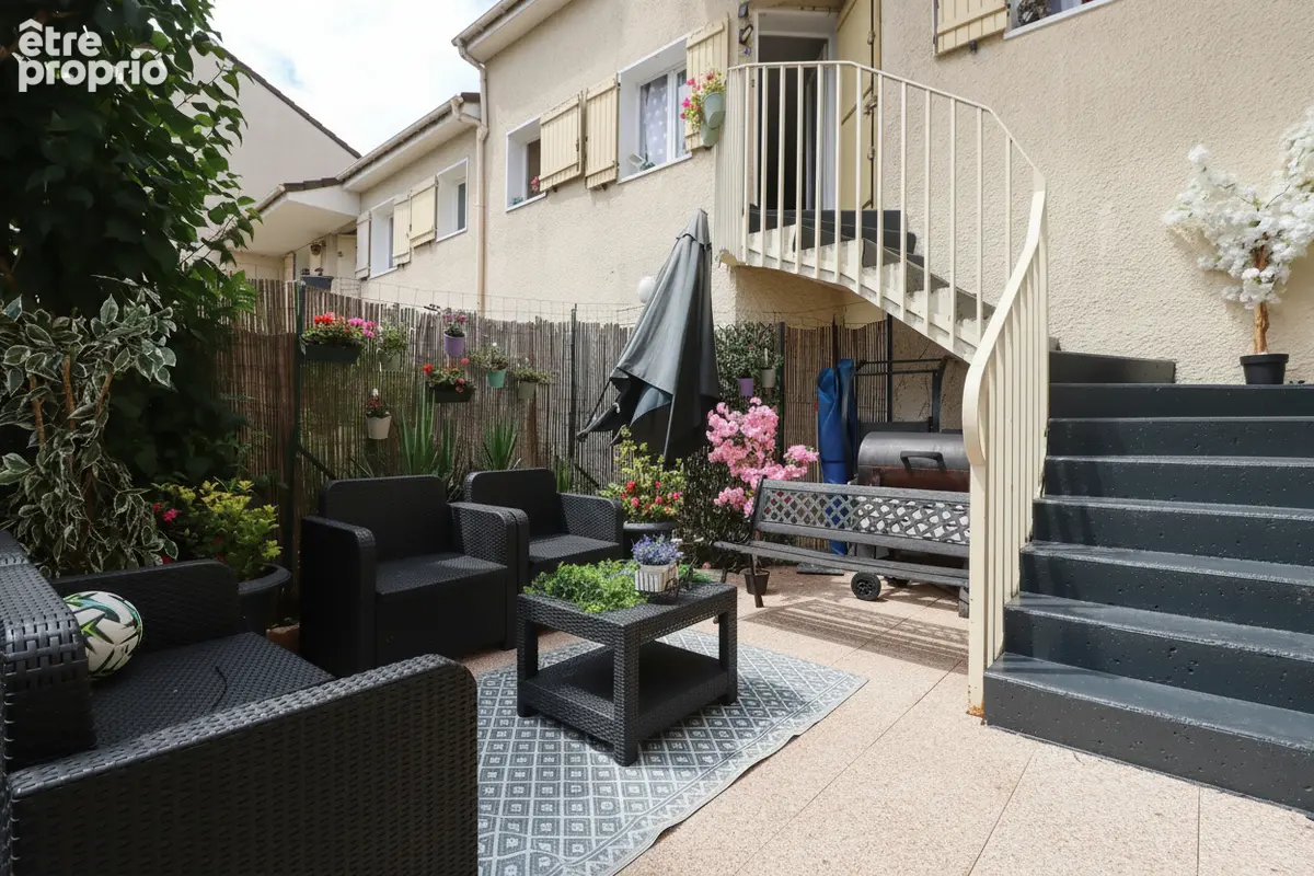Maison 4 pièces Saint-Denis - Quartier Mutualité - photo 3