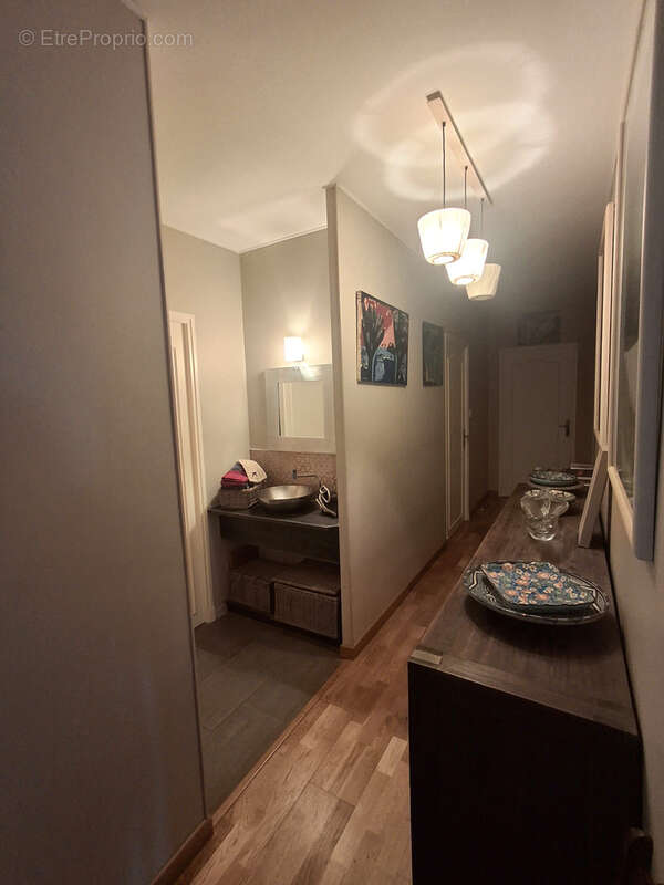 Maison à RENNEVILLE