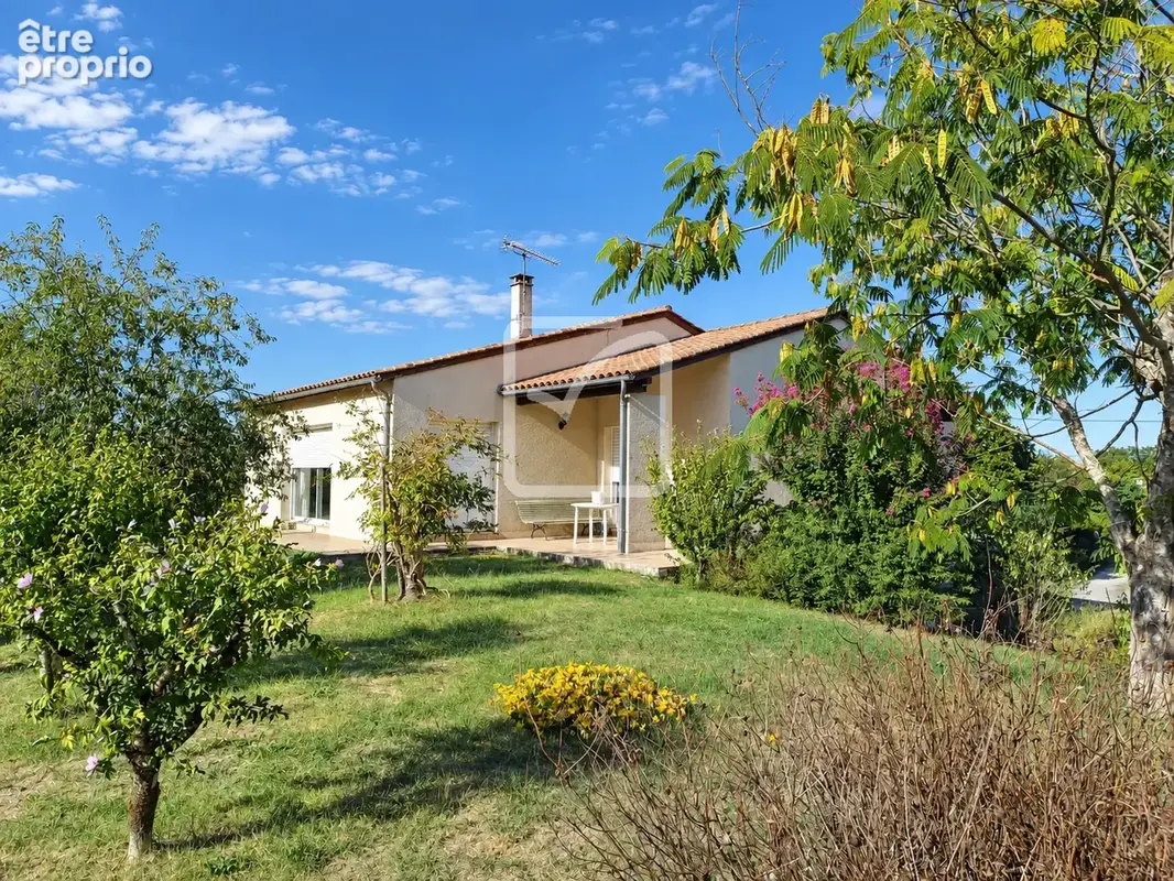 Maison familiale d’environ 172 m2 avec 3 chambres et terrain arboré à Castillonnès - photo 18