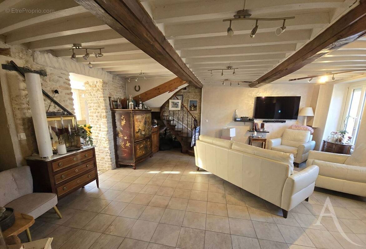 Maison à BERNIERES-SUR-MER