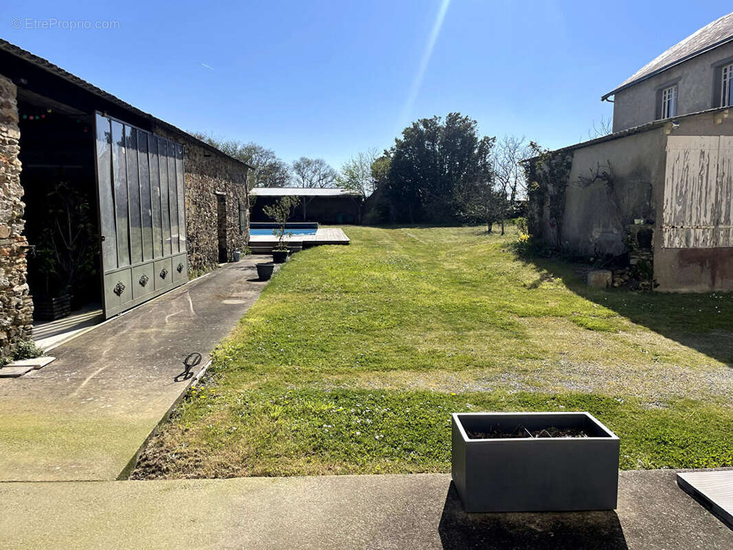 Maison à LA LIMOUZINIERE