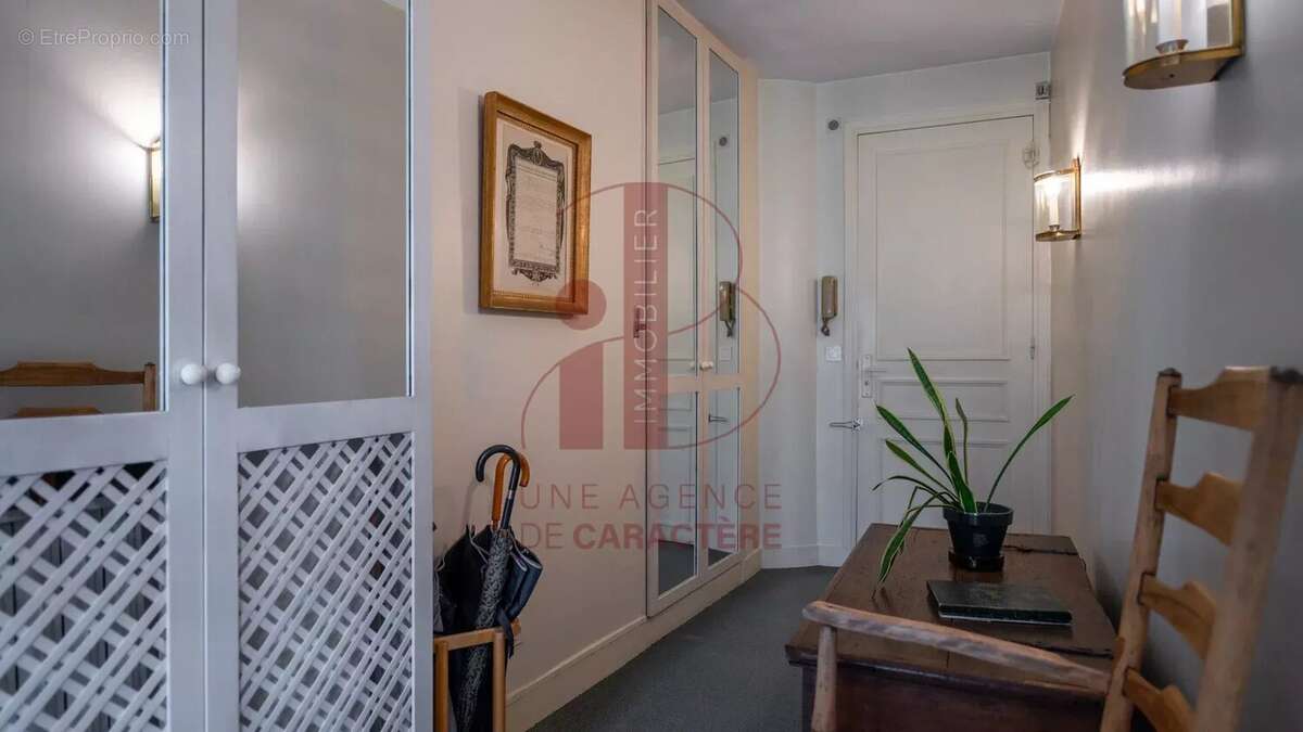 Appartement à FONTAINEBLEAU