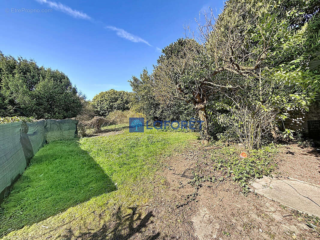 Maison à SAVIGNY-SUR-ORGE