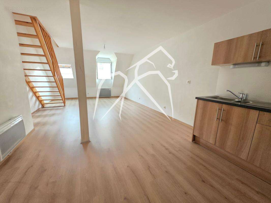 Appartement  T3    78 m²   DPE C  CHU  Rouen 76000 - photo 2