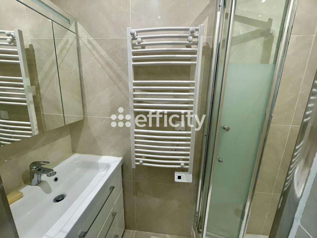 Appartement à VERSAILLES