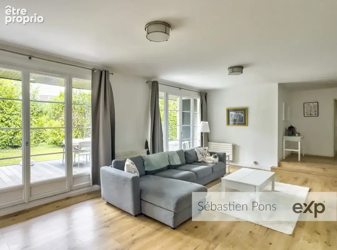 Maison 220 m² à Chavenay  - photo 3