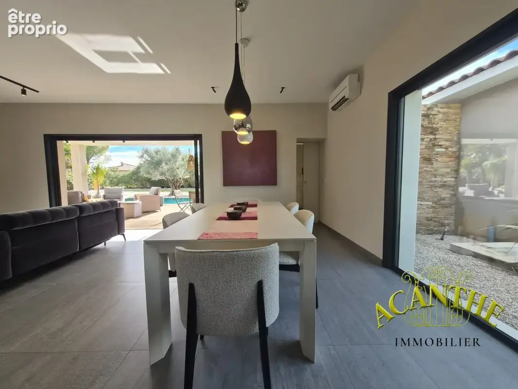Maison 155 m² à Saint-Mathieu-De-Treviers  - photo 6