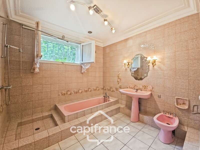 Maison à CASTELCULIER