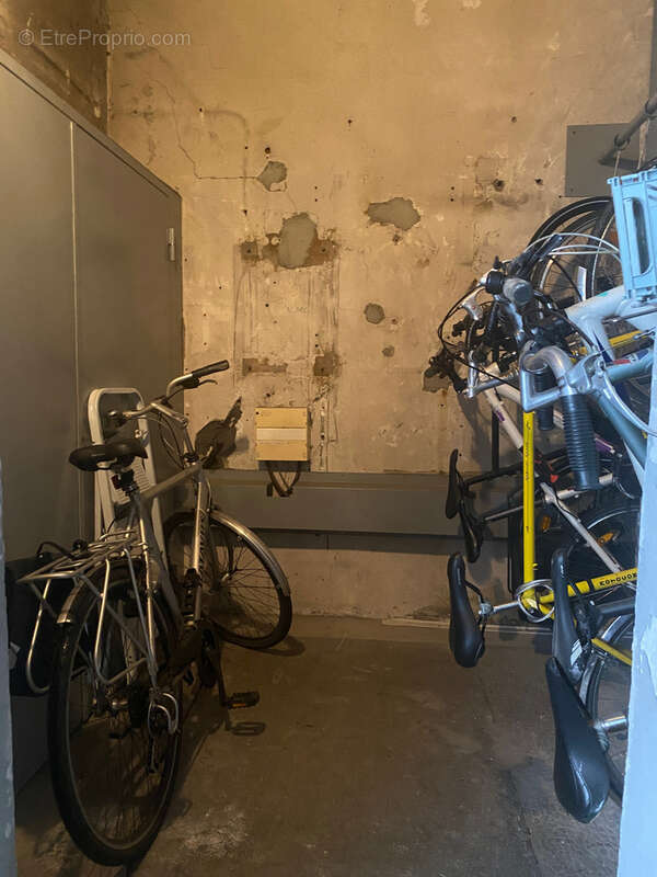 Autre à LYON-4E