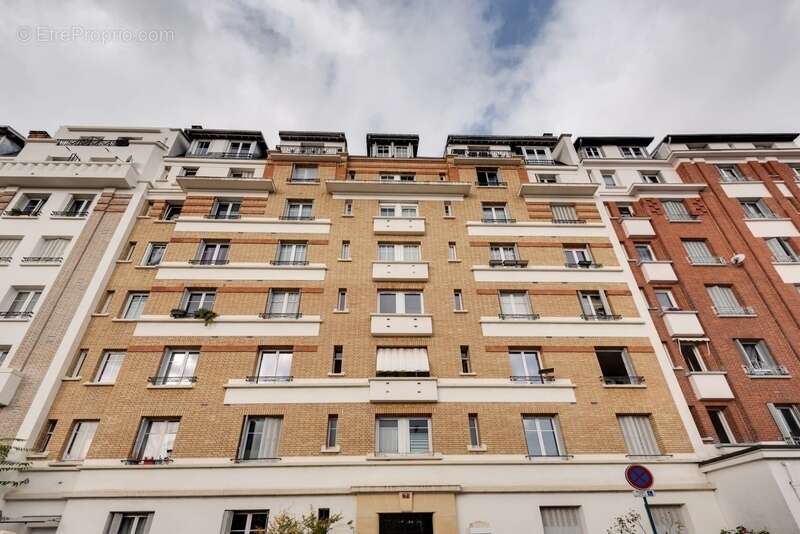 Appartement à GENNEVILLIERS