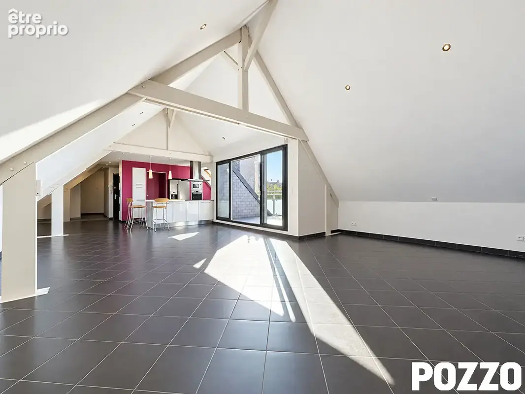 Rare à la vente ! Coeur de ville Saint-Lô Appartement 5 pièce(s) 126 m2 avec terrasse exposée sud et garage - photo 2