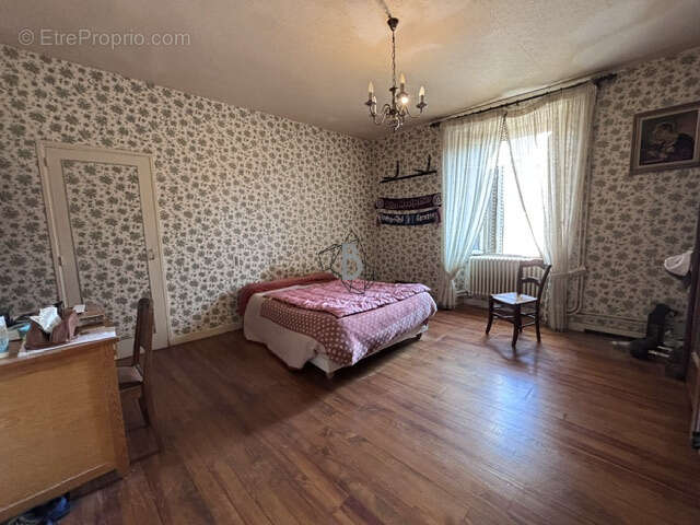 Maison avec hangar - 400 m2 - REQUISTA - photo 11