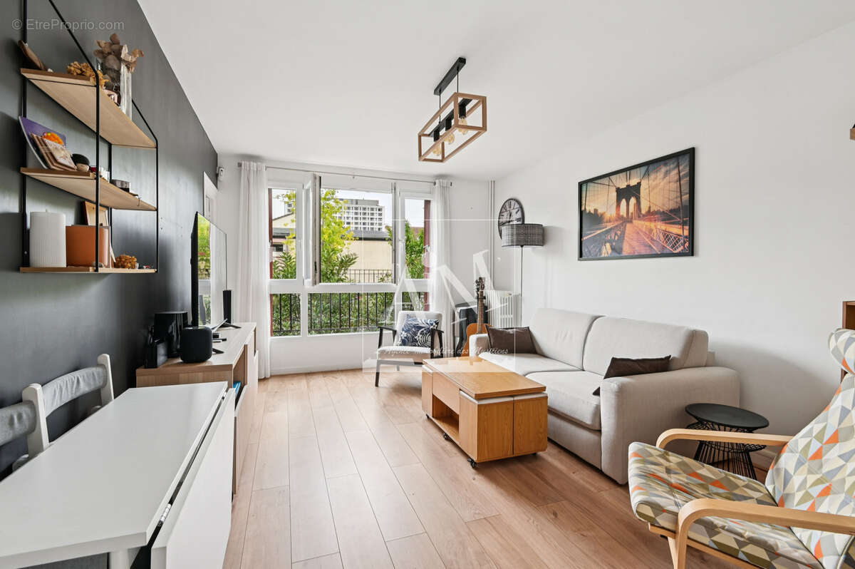 Appartement à NANTERRE