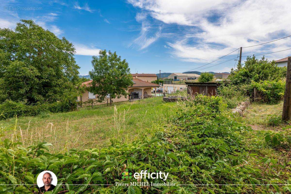 Terrain 548 m² à Brullioles  - photo 3