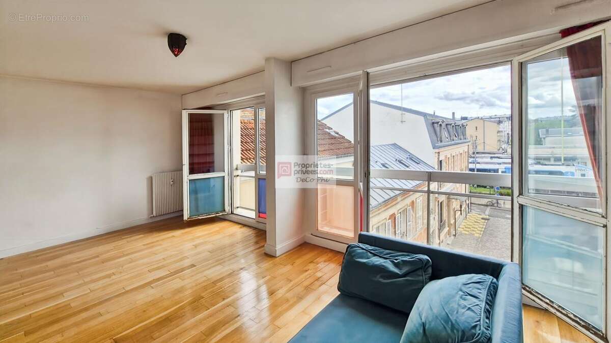 Appartement à VERSAILLES