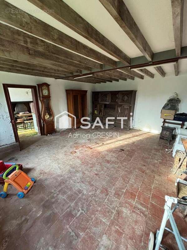 Maison 170 m² à Menil  - photo 2