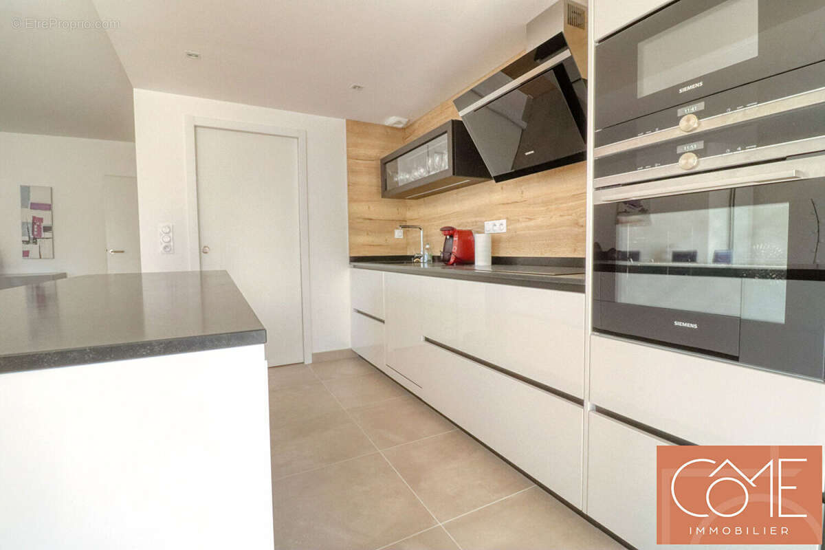 A vendre appartement d'exception - type 4 - 111,93m² - 3 chambres  centre-ville de rennes - quartier hôtel dieu - terrasse/loggi - photo 3