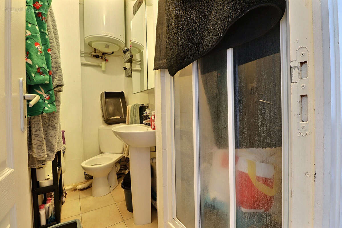 Appartement à AUBERVILLIERS