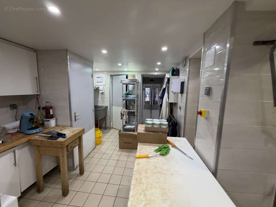 Fond de commerce BOUCHERIE-CHARCUTERIE-TRAITEUR secteur Aigueperse, 600000€ CA , vente 199000€ FAI - photo 6