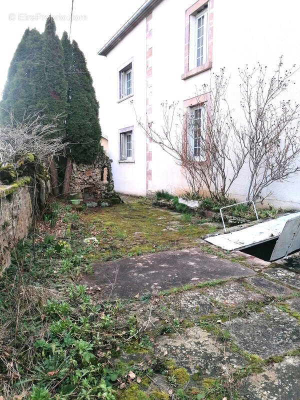 Maison à LUXEUIL-LES-BAINS