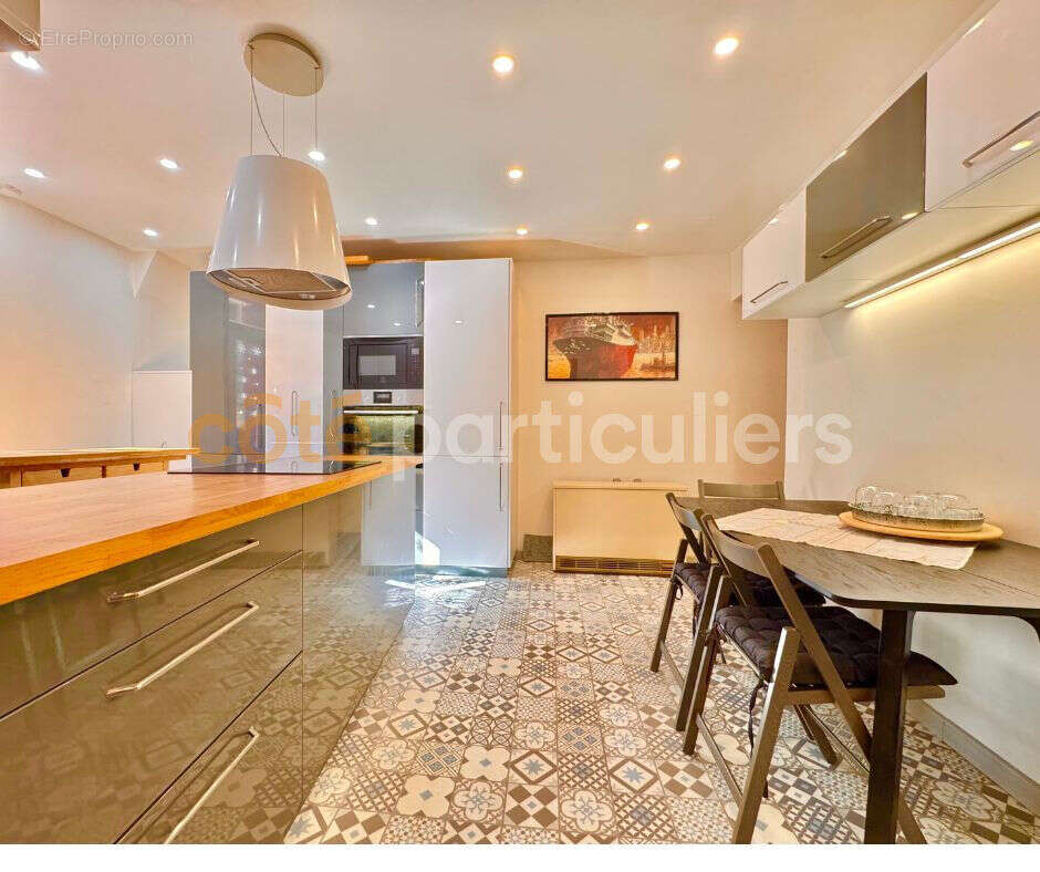 Maison à CASTELNAU-LE-LEZ