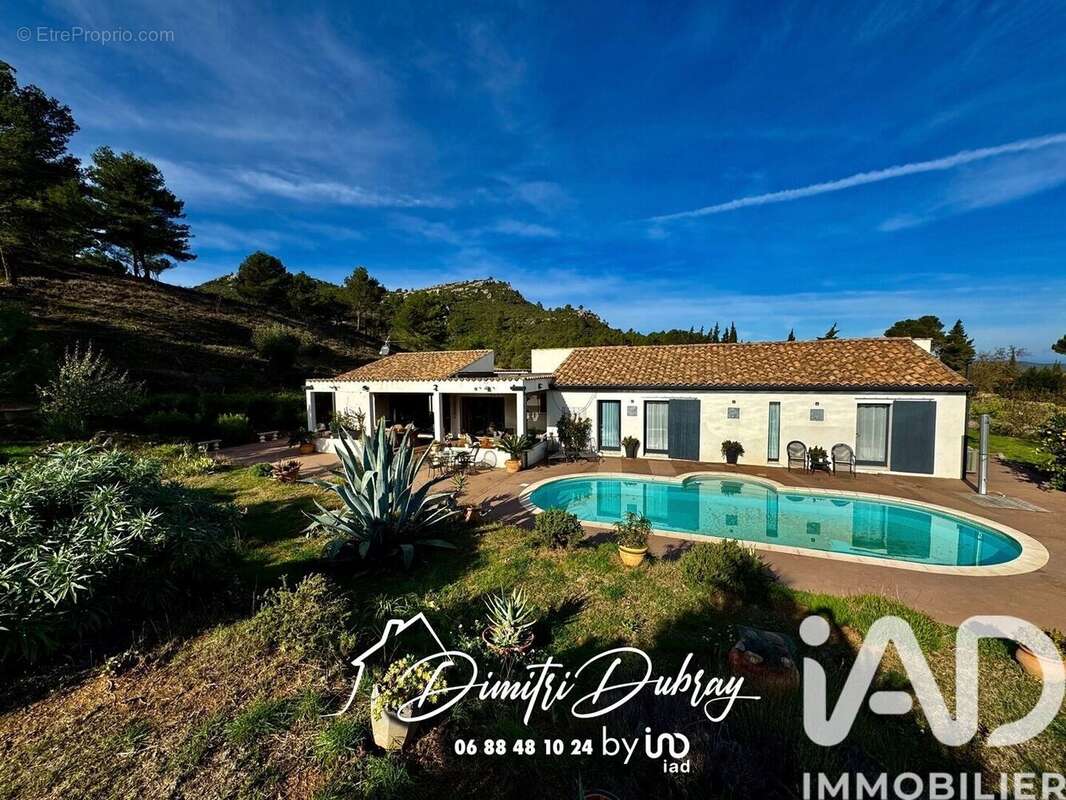 Maison 222 m² à Thezan-Des-Corbieres  - photo 3