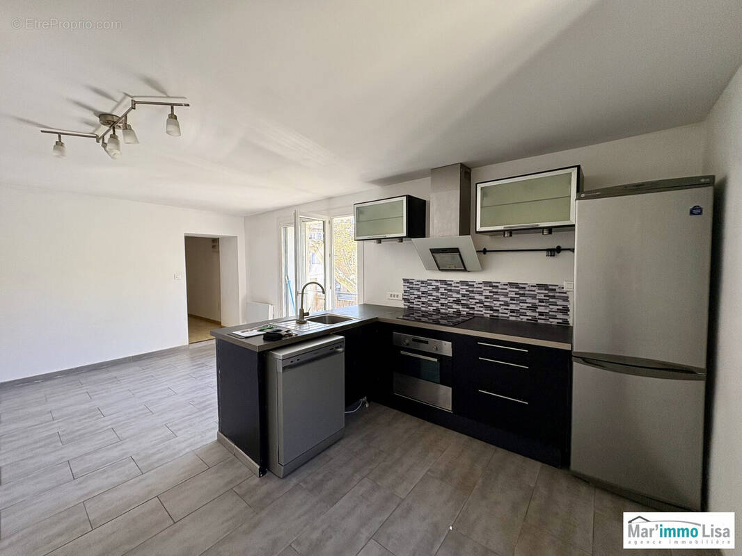 Appartement à CHARLEVAL