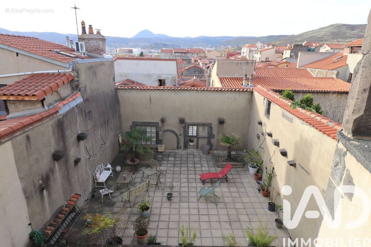 Photo 1 - Maison à CLERMONT-FERRAND