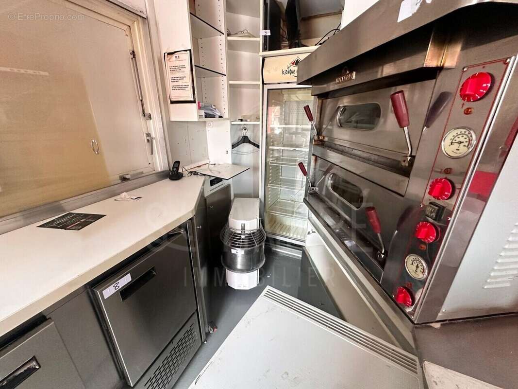 Commerce à LA COTE-SAINT-ANDRE