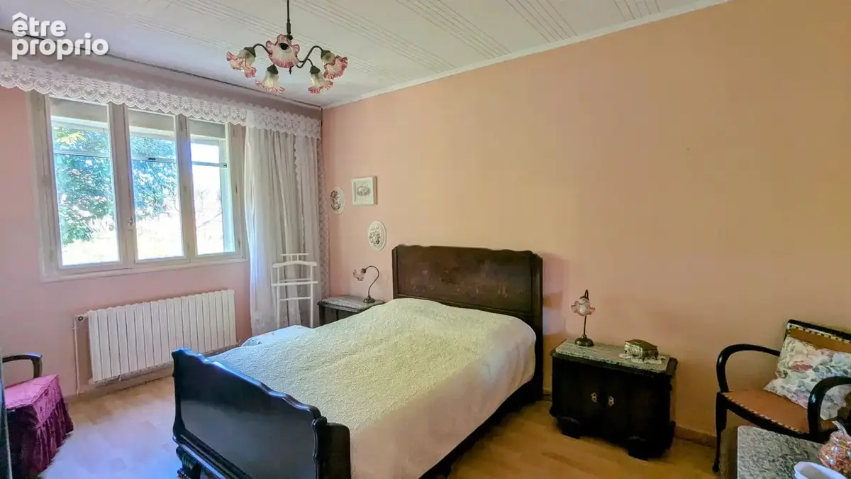 CARCES - Villa sur 3.691m² proche centre - photo 8
