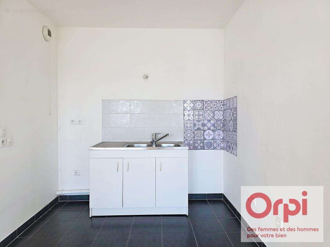 Appartement à LE PLESSIS-ROBINSON