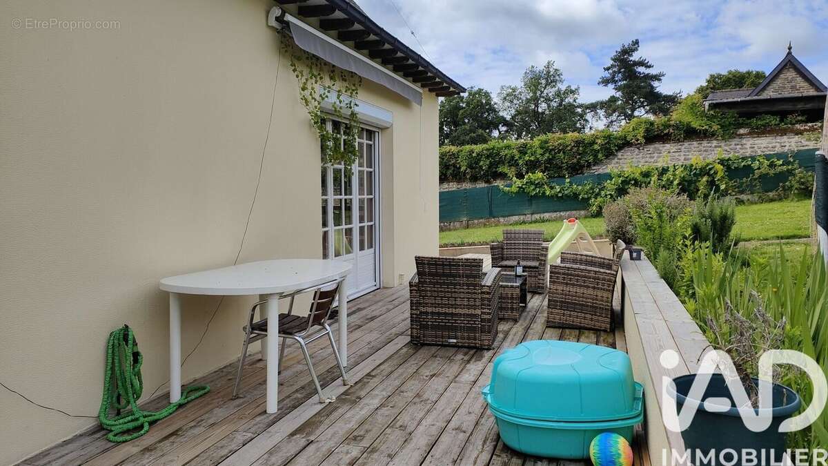Maison 130 m² à Vitre  - photo 3