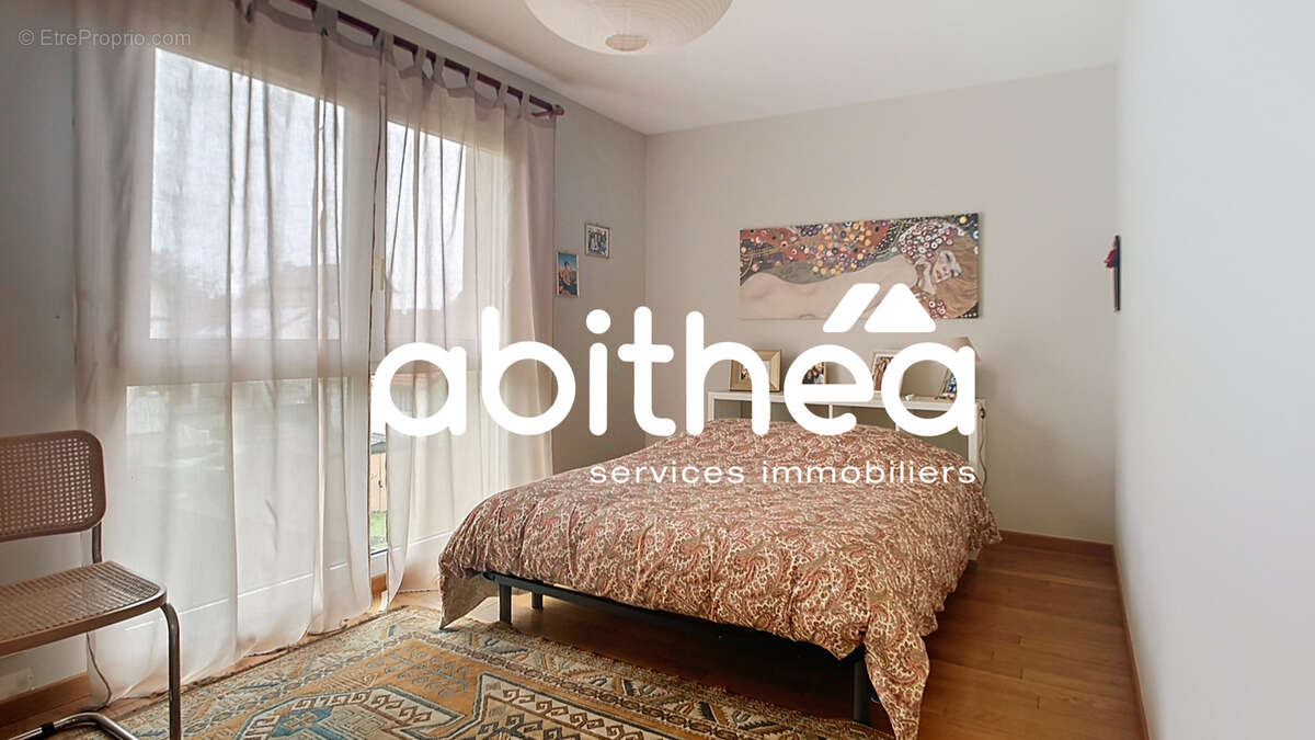 Maison à SAINTE-SAVINE