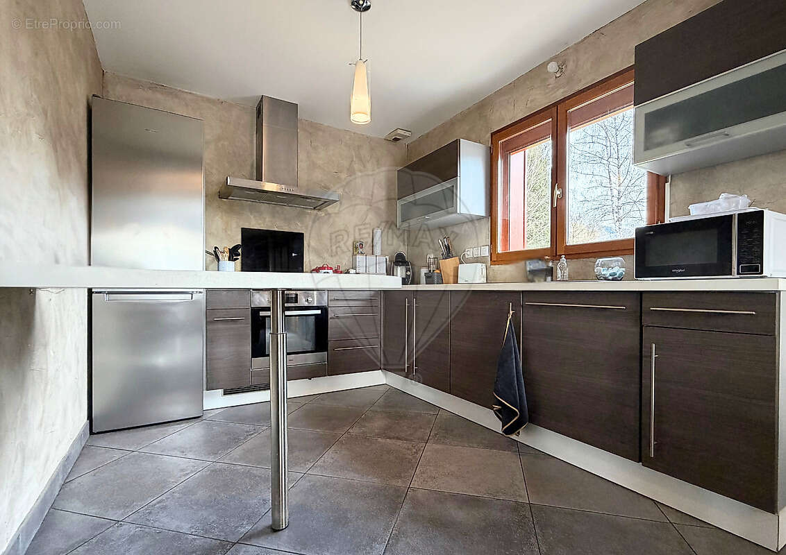 Maison à VIUZ-EN-SALLAZ