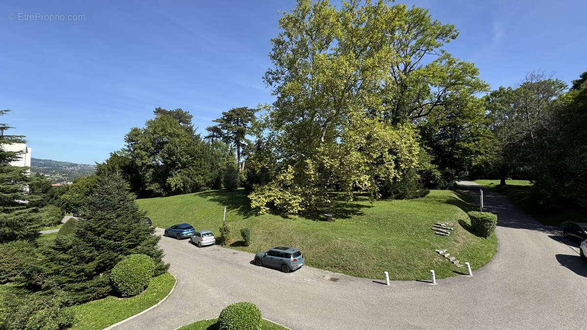 Appartement à AIX-LES-BAINS
