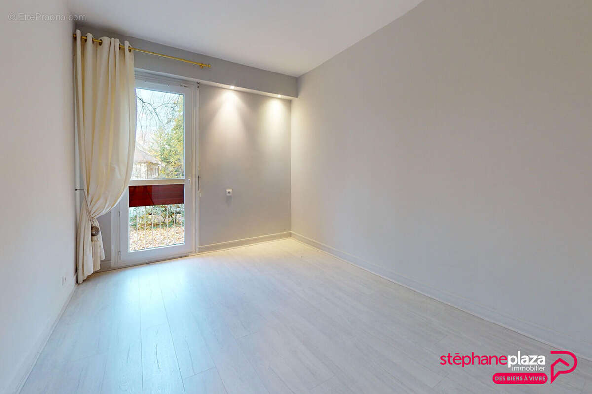 Appartement à MAISONS-LAFFITTE
