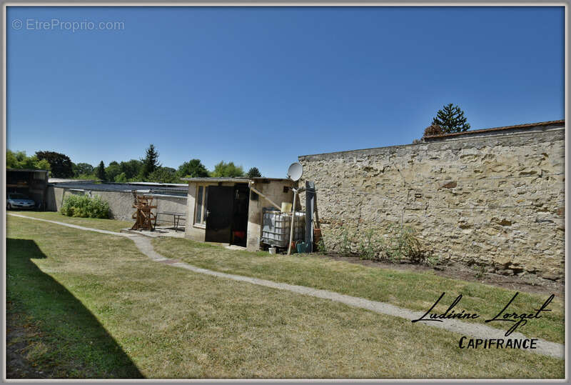 Maison à LA FERTE-MILON