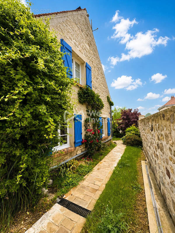 Maison à MONTIGNY-L'ALLIER