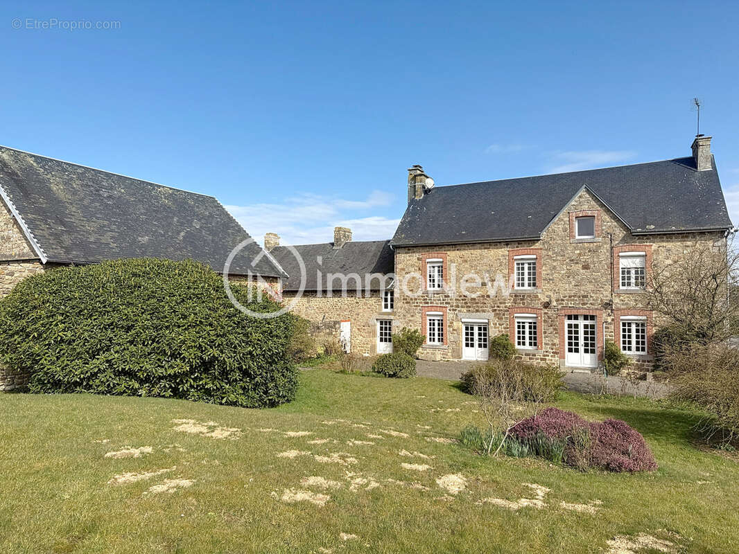 Maison à SARTILLY