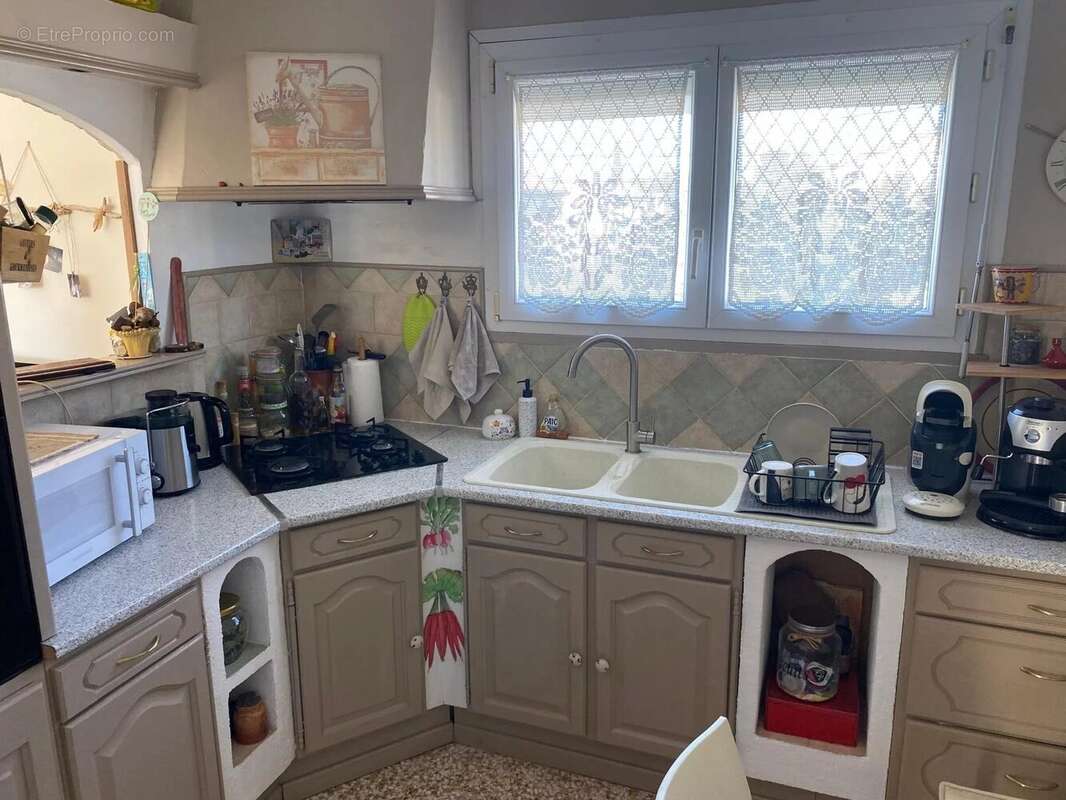 Maison à BAGNOLS-SUR-CEZE