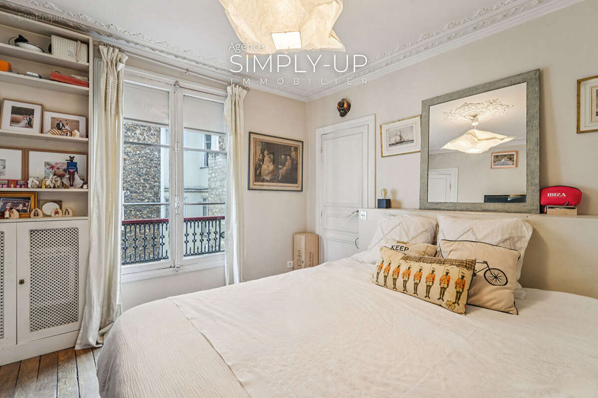 Appartement à PARIS-6E