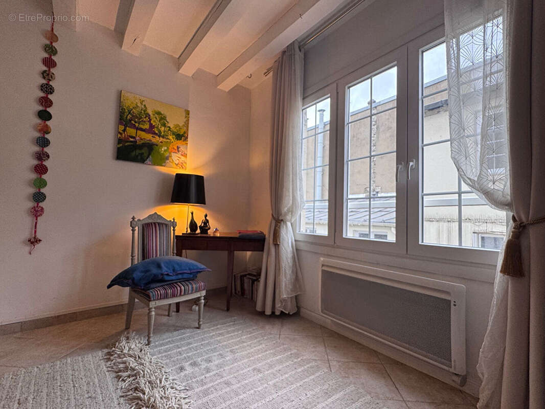 Appartement à PARIS-12E